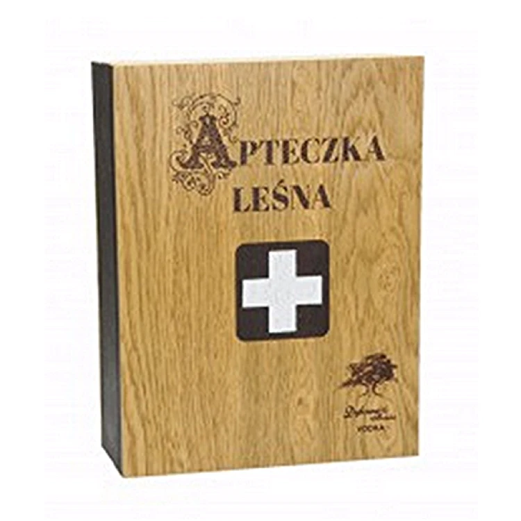 apteczka_debowa2.jpg