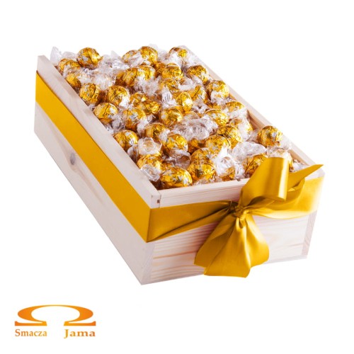 Skrzynka Lindor Mango 1kg.jpg