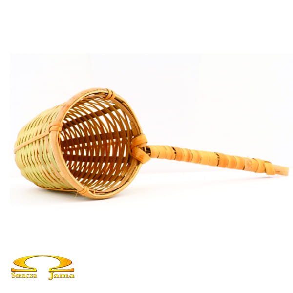 Bamboo tea basket for tea brewing