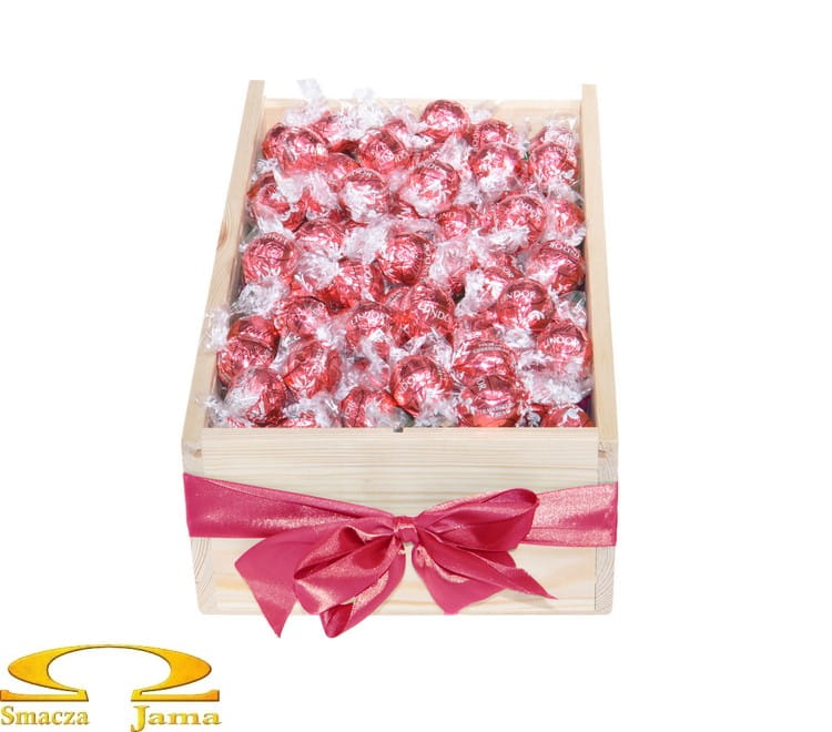 Chest of pralines Lindt Lindor Strawberries & Cream 1kg